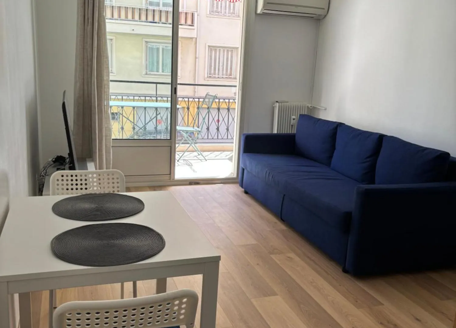 Studio 2 Etoiles A Menton Pour 4 Personnes France