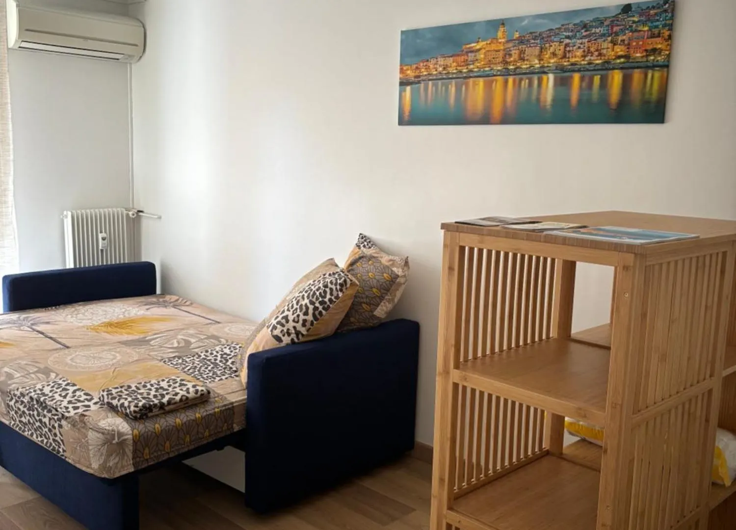 Studio 2 Etoiles A Menton Pour 4 Personnes 0*,